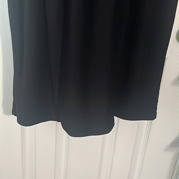 Dress - Picture 4 of 6